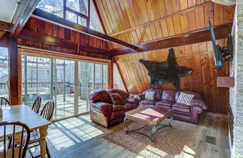 Tate House | Paradise Retreat Mountainview