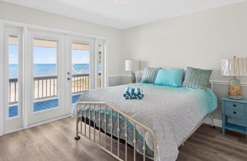 Englewood House | Paraiso Beach House Oceanfront Family-Friendly Views