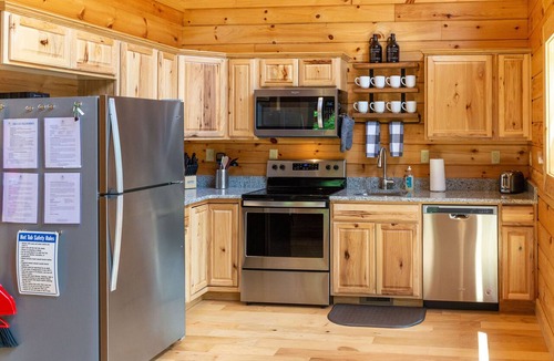 Whittier Cabin | Parker's Creek; Brand new Log Cabin with Mountain views on 7 acres!