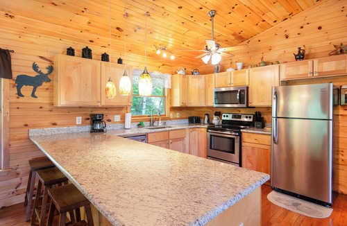 Whittier House | Partridge Place Hideaway (Upper and Lower Unit) Close to Cherokee, Bryson City, and Sylva!