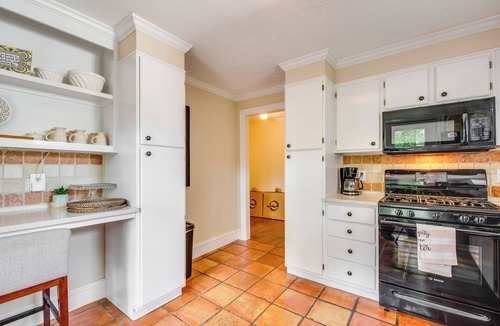 Westside House | Patio & Outdoor Dining! ATL Stay Near Int’l Soccer