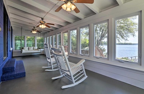 Quincy House | Peaceful Escape with Boat Dock on Lake Talquin!
