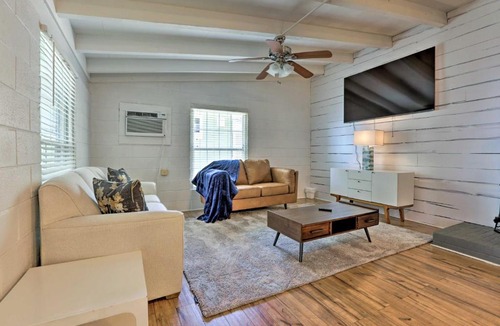 Quincy House | Peaceful Escape with Boat Dock on Lake Talquin!