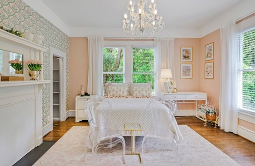 Elkton House | Peaceful historic 5-bedroom Farmhouse on 1.5 ac. near St. Augustine and beach