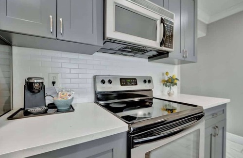 Rocky Point Apartment | Pearl Suite, Luxury Bayview, Balcony, Heated Pool