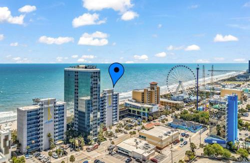 Downtown Myrtle Beach Apartment | Penthouse 1BR + Bunk Room Boardwalk View Zone
