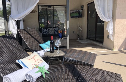 South Venice House | Perfect home away, modern amenities, ~ Heated Pool ~ Close to S. Venice Beach