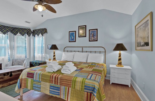 Bald Head Island Cottage | PET FRIENDLY Adorable 3 bedroom/3 bath cottage in convenient island location.