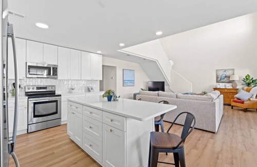 Ocean Isle Beach House | Pet Friendly Beach Walk Retreat with Private Pool