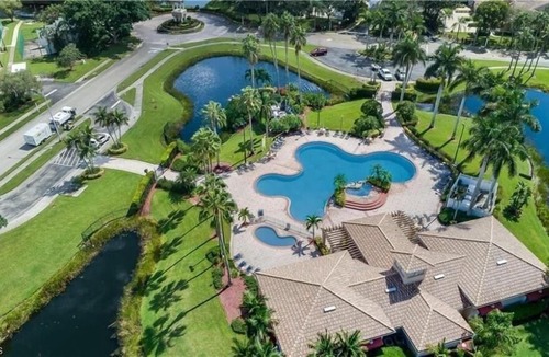 Cypress Lake Condo | Pet Friendly Condo in Parker Lakes! - Daffodil III - Roelens Vacations