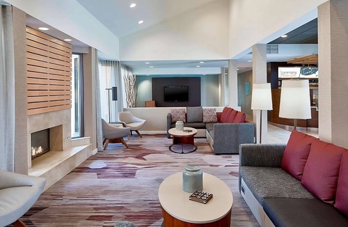 Morrisville Hotel | Pet-friendly Hotel near Raleigh-Durham International Airport with Free Shuttle!