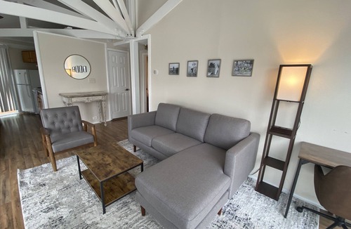 Pinehurst House | Pet-Friendly Pinehurst Treehouse - For Extended Stays