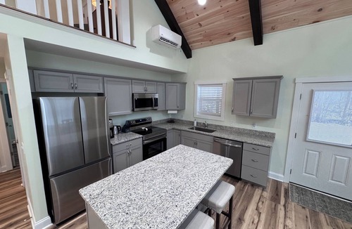 Elkton House | Pet-Friendly Shenandoah Valley Cabin | Firepit, Porch & Games Near Massanutten
