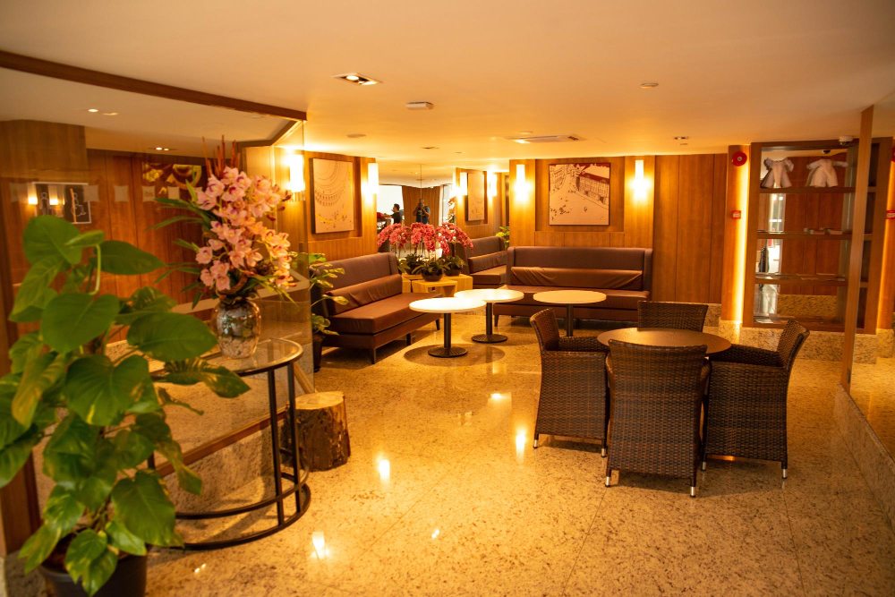 Melbourne Beach Apartment | Pets Welcome! Direct Oceanfront Suite on Melbourne Beach