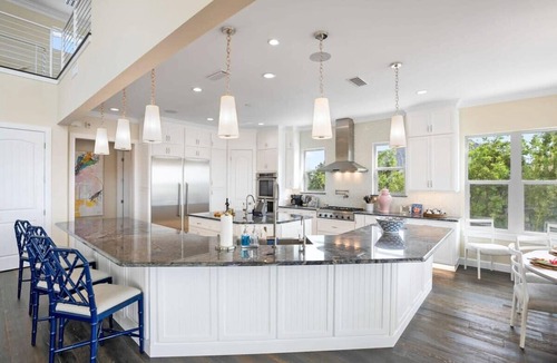Crescent Beach House | Pickleball, Mini Golf, Waterfront with Dock, Pool