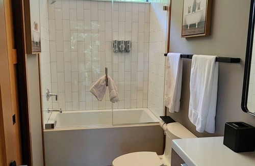 Roseland Hotel | Piedmont Grove