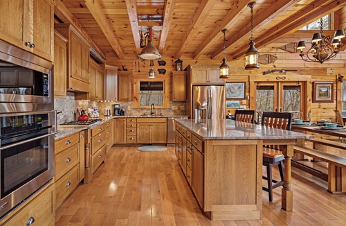 Lake Lure Cabin | Pinch Me - Mr Lake Lure Vacation Rentals
