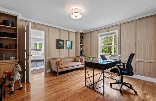 Old Town House | Pine Cone Cottage - Village of Pinehurst