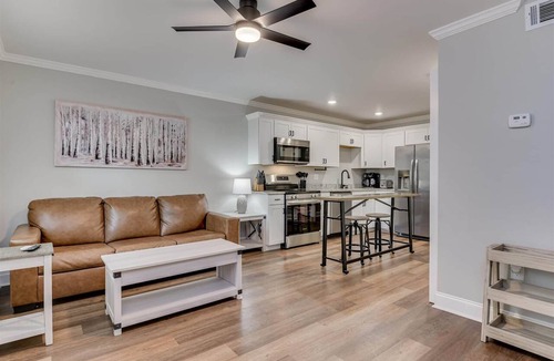 Peach Orchard Apartment | Pines at 5 Corporate Furnished Rentals Suite 213