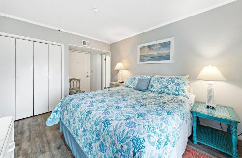 Fort Morgan Apartment | Plantation Dunes 5316 Shore to Please