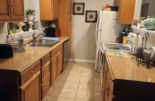South Venice House | Pleasant 2-bedroom house with AC in charming Venice