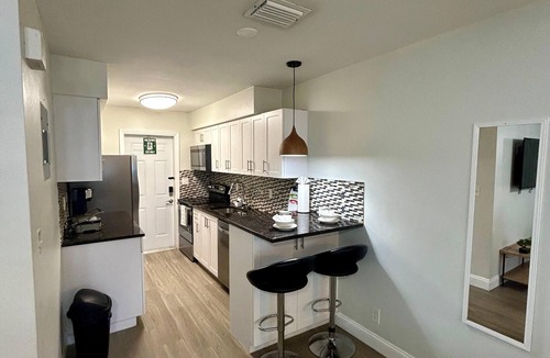 Lauderdale-by-the-Sea Apartment | Poinciana LLC