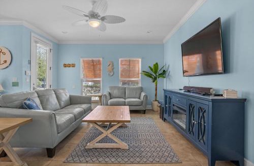 Villages of Crystal Beach House | Polka Dot Bikini
