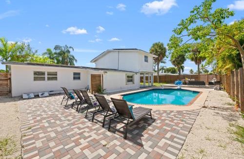 Survey Creek House | Pompano Gem, 1 mi to Beach & 12 Pickleball courts