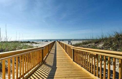 Folly Field House | Pool, Beach & Ocean View: Hilton Head Resort Condo