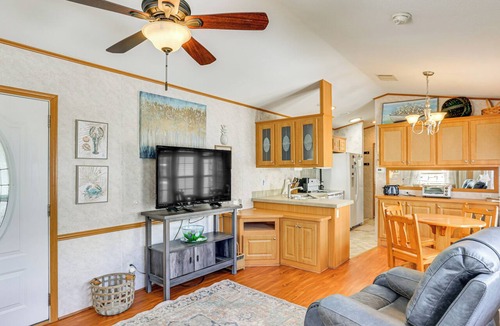 Lake Placid House | Pool + Dock Access! Boater’s Base in Lake Placid