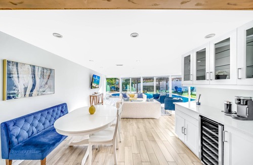 Garden Isles House | Pool & Waterfront! Tiki Hut+Close To Beach!