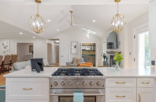 Winchester House | Poolside Paradise-Kayaks/SUPs, Private Pool, Billiards, Foosball