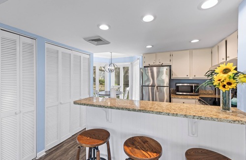 Isle of Palms Villa | Port O' Call E104 - Walkout to Ocean/Pool!