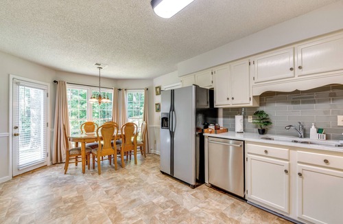 Clarkdale House | Powder Springs Home w/Grill: 11 Mi to Six Flags!