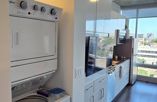 Music Row Apartment | Premier Luxe Studio Music Row Steps to Vanderbilt & Belmont Near Broadway