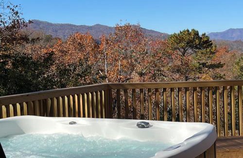 Whittier House | Premium Luxury cabin with beautiful mountain views