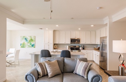 Naples Condo | PRICE DROP! Save your money for the holidays and a vacation at Treviso Bay!