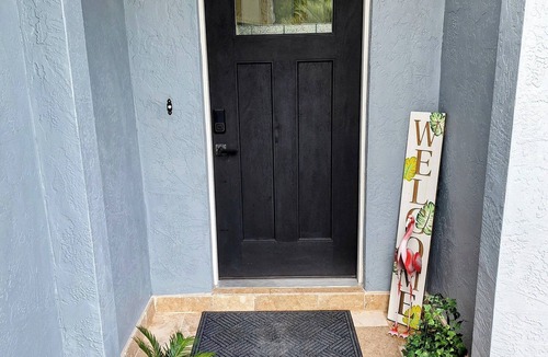 Citrus Springs House | Private 4 bedroom, Pool, near Rainbow Springs State Park and enclosed yard.