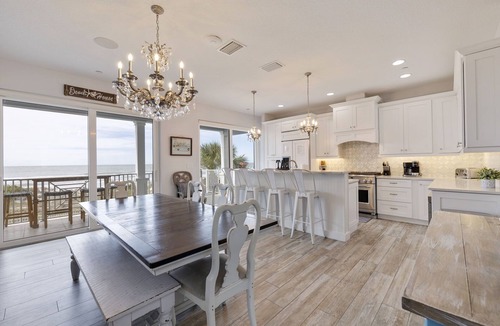 Independence Square House | Private beach house directly facing the Gulf Of Mexico. Sleeps 12