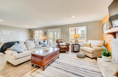 Troutman House | Private Boat Dock: Troutman Home on the Water!