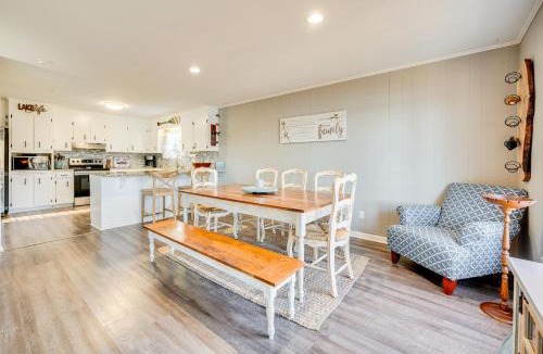 Troutman House | Private Boat Dock: Troutman Home on the Water!