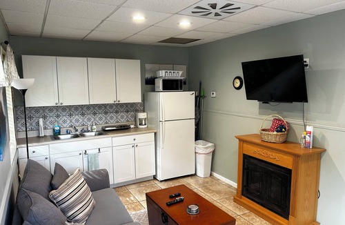 Historic District House | Private, Charming apartment in historic District