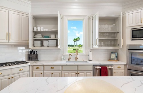 Vero Beach House | 🐴 Private Estate overlooking 60 acre horse farm 🐴
