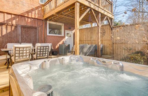 Saluda House | Private Hot Tub, Steps to Main St: Saluda Retreat