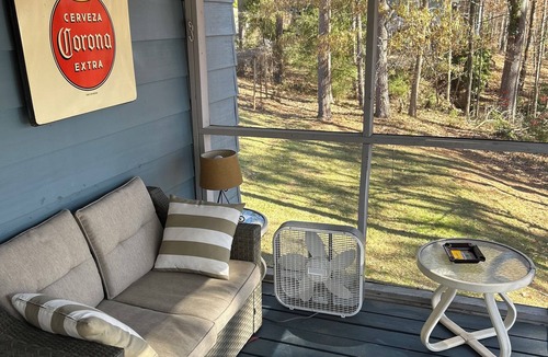 Townville House | Private Lakeside home on Hartwell Lake. Deep water dock. Huge views. Pets ok.