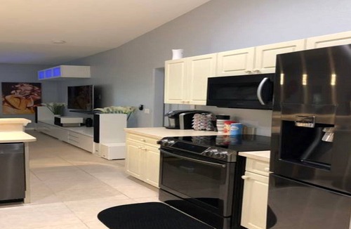 Port Saint Lucie House | Private Modern Luxury The Best Vacation Home Away From Home!