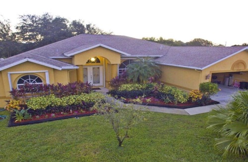 Port Saint Lucie House | Private Modern Luxury The Best Vacation Home Away From Home!