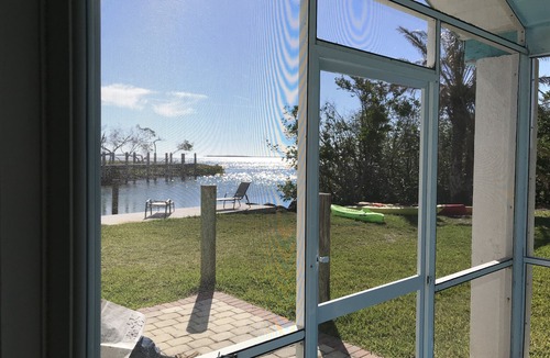 Cudjoe Key Cottage | Private Oceanfront Cottage with dockage, pool just minutes to Key West!