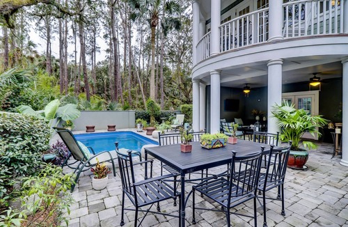 Vanderhorst Plantation House | PRIVATE POOL! Beautiful Vanderhorst Home!