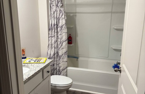 Triana House | Private Room in Modern Home – Madison, Alabama